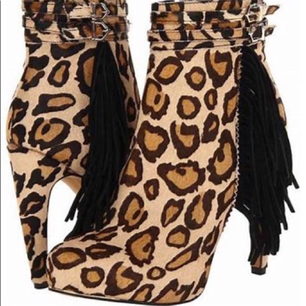 Sam Edelman Keegan Leopard Booties